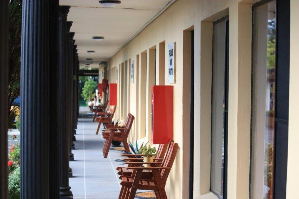 Country Plaza Motel Taree Exterior photo