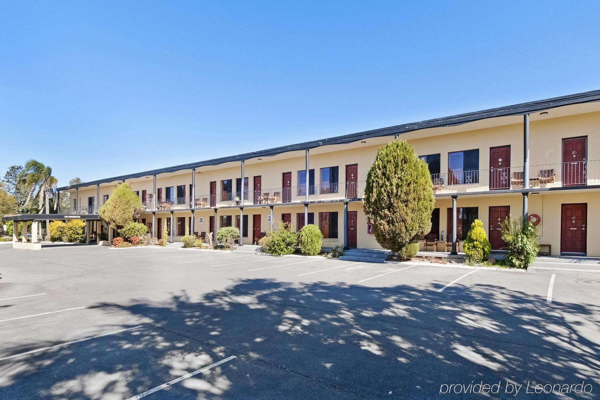 Country Plaza Motel Taree Exterior photo